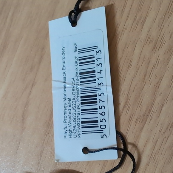 Playful Promises Black Plunge Bra 44H & High Waisted Panty Plus Size 22 - Picture 6 of 10